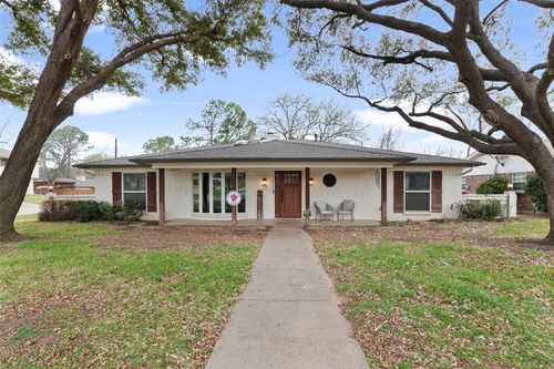 2201 Mountainview Dr, Hurst, TX, 76054-2923 | Card Image