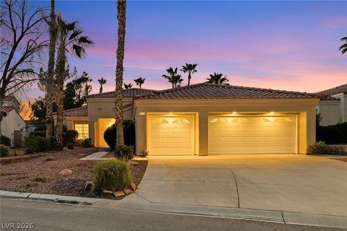 7813 Painted Sunset Dr, Las Vegas, NV, 89149-6455 | Card Image