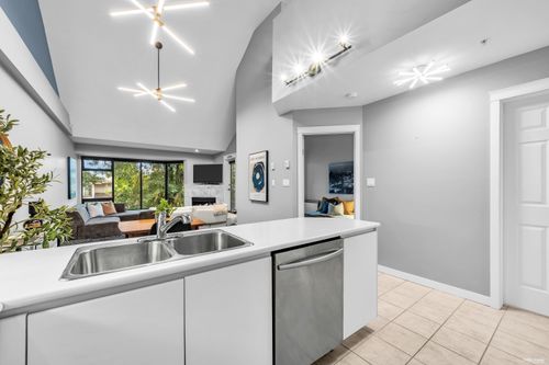 314-1966 Coquitlam Ave, Port Coquitlam, BC, V3B7P8 | Card Image