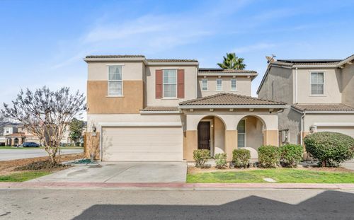 4626 W Javier Way, Fresno, CA, 93722-7022 | Card Image