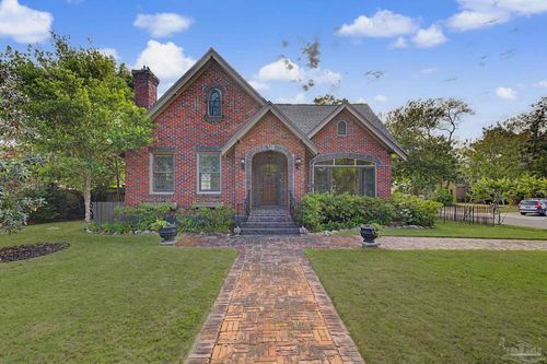 1517 N Spring St, Pensacola, FL, 32501-2105 | Card Image