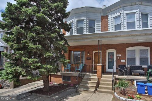 207 Lauriston St, PHILADELPHIA, PA, 19128-3720 | Card Image