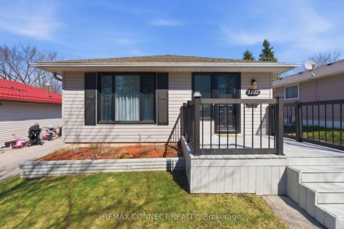 1202 Norman Crt, Oshawa, ON, L1H7X2 | Card Image