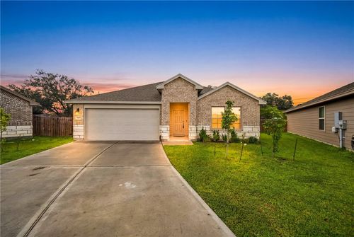 3950 Jayden Dr, Corpus Christi, TX, 78410-2646 | Card Image