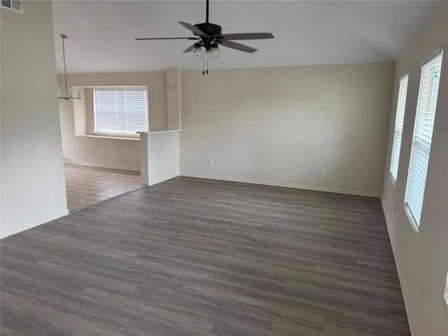 19710 Auburn Park Ln, House other with 3 bedrooms, 2 bathrooms and 2 parking in Spring TX | Image 11