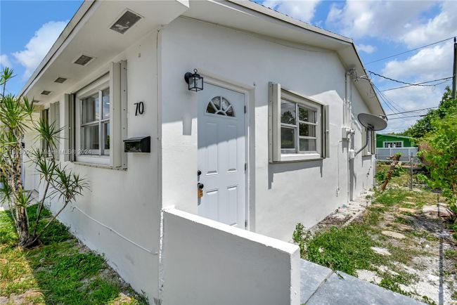 70 Ne 186th Ter, Home with 0 bedrooms, 0 bathrooms and 4 parking in Miami FL | Image 3