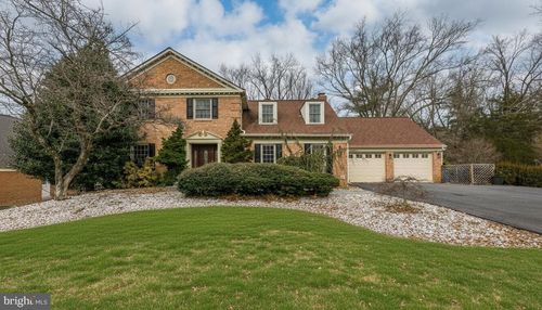 8217 Buckspark Ln W, POTOMAC, MD, 20854-4232 | Card Image