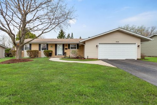 920 W Firestone Dr, Hoffman Estates, IL, 60192-1707 | Card Image