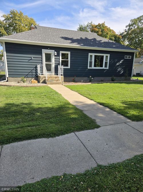 619 S Swift Ave, Litchfield, MN, 55355-3353 | Card Image