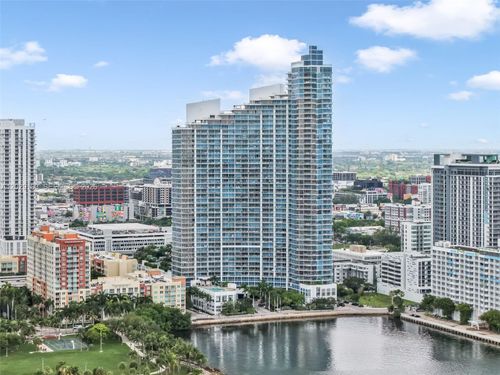 2603-2020 N Bayshore Dr, Miami, FL, 33137-5153 | Card Image
