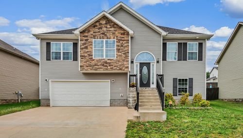 1391 Freedom Dr, Clarksville, TN, 37042-8245 | Card Image