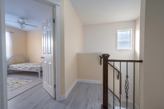 516 - 7038 16 Avenue Se, Home with 3 bedrooms, 2 bathrooms and 2 parking in Calgary AB | Image 21