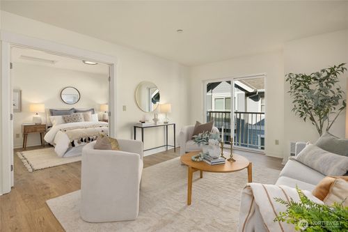 unit-403-300 High School Rd Ne, Bainbridge Island, WA, 98110-1670 | Card Image