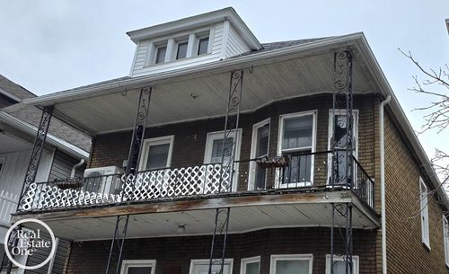 2685 Botsford St, Hamtramck, MI, 48212-2787 | Card Image