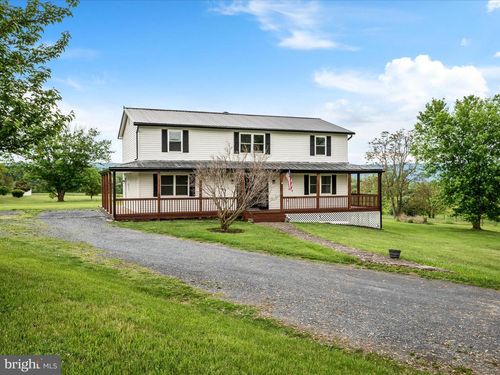 109 Farm Hill Ln, Toms Brook, VA, 22660-2558 | Card Image