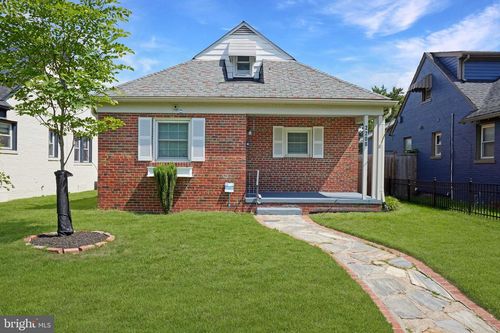 2208 S St Ne, WASHINGTON, DC, 20002-1917 | Card Image