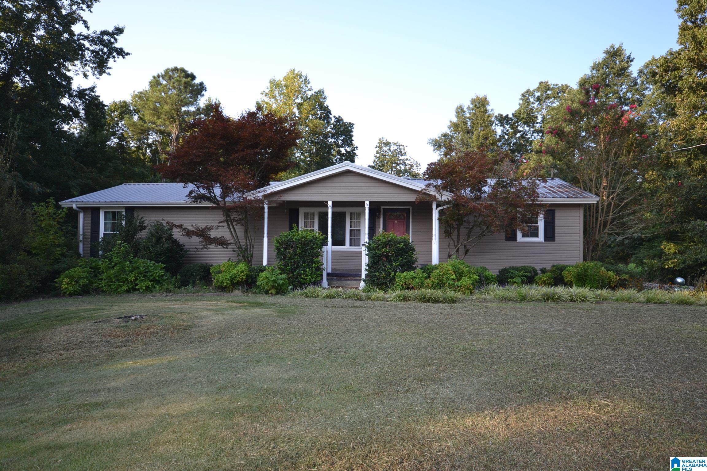 County Road 1135 , Vinemont, AL 35179