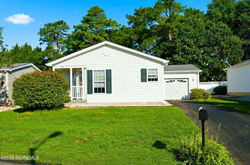 99 Oak Ridge Ln, Manahawkin, NJ, 08050-6026 | Card Image