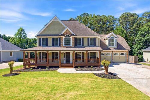125 W Chestnut Way, Dallas, GA, 30132-0482 | Card Image