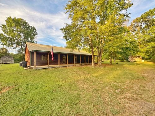 1057 Henderson Rd, Clinton, AR, 72031-6336 | Card Image