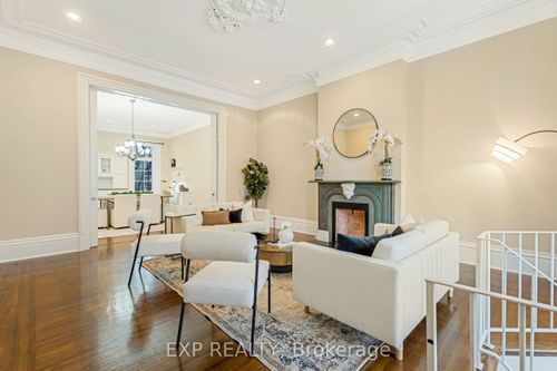 2-46 Herkimer St, Hamilton, ON, L8P2G4 | Card Image