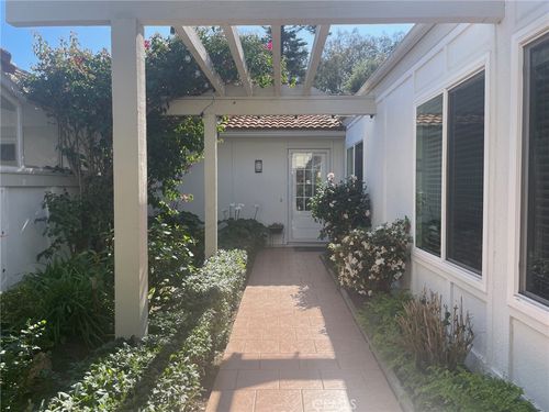 b-3285 San Amadeo, Laguna Woods, CA, 92637 | Card Image