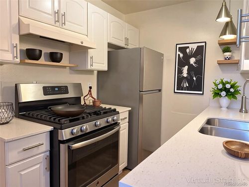 apt-112-10722 E Exposition Ave, Aurora, CO, 80012-2102 | Card Image