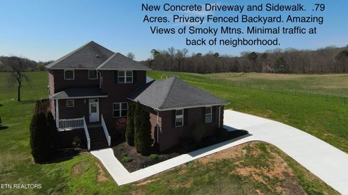 427 Montana Ct, Seymour, TN, 37865-4872 | Card Image