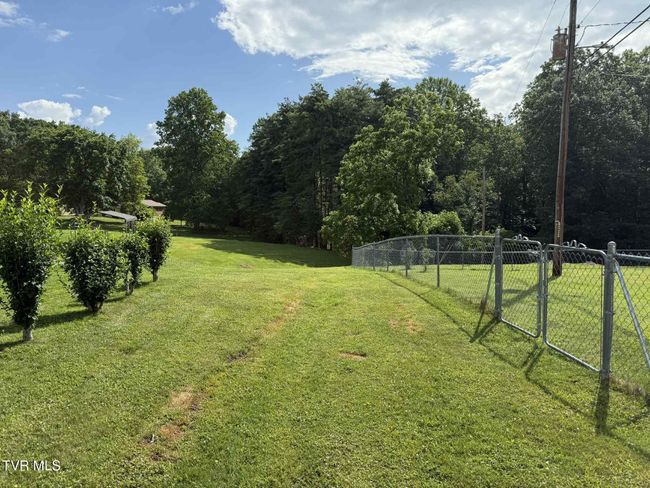2818 Dungannon Rd, House other with 3 bedrooms, 2 bathrooms and null parking in Coeburn VA | Image 9