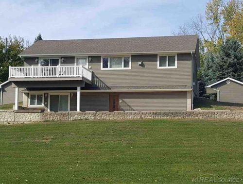 10920 Woodbrook Drive, Somerset Township, MI, 49233 | Card Image