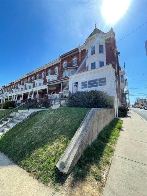 1-1426 Chew St, Allentown, PA, 18102-3783 | Card Image