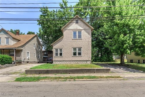 241 Wheeler St, Akron, OH, 44304-1765 | Card Image
