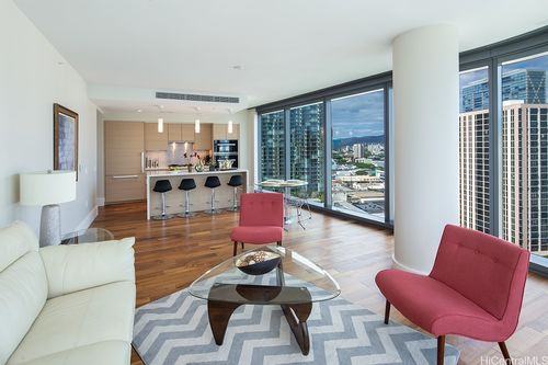 apt-1808-1108 Auahi St, Honolulu, HI, 96814-4967 | Card Image