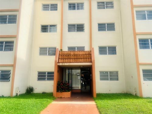 apt-203-2201 Nw 41st Ave, Lauderhill, FL, 33313-7015 | Card Image