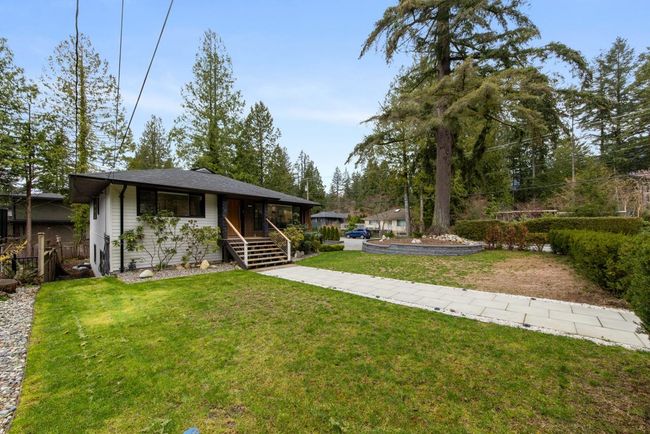 4491 Primrose Lane, House other with 5 bedrooms, 3 bathrooms and 3 parking in North Vancouver BC | Image 25