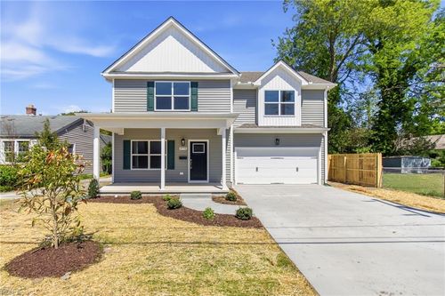 4738 Kennebeck Ave, Norfolk, VA, 23513-3672 | Card Image