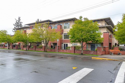 103-2380 Brethour Ave, Sidney, BC, V8L2A5 | Card Image
