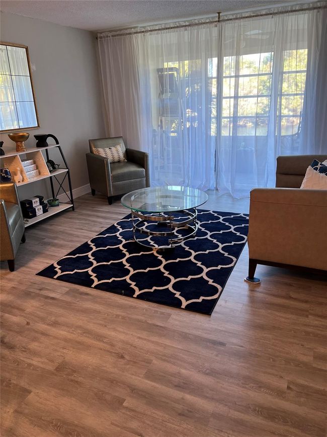APT-209 - 9070 Lime Bay Blvd, Condo with 1 bedrooms, 2 bathrooms and null parking in Tamarac FL | Image 4