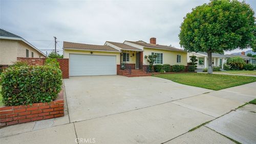 2127 N Lamer St, Burbank, CA, 91504-2716 | Card Image