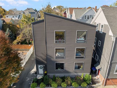 130 Gano St, Providence, RI, 02906-3806 | Card Image