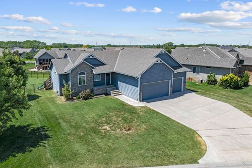 4858 N Emerald Ct, Maize, KS, 67101-8703 | Card Image