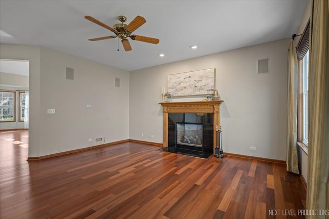 1228 Summerwood, House other with 5 bedrooms, 3 bathrooms and 3 parking in West Dundee IL | Image 15