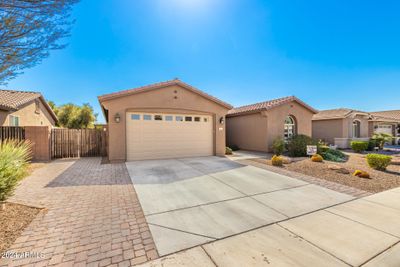 211 W Leatherwood Avenue, House other with 4 bedrooms, 2 bathrooms and null parking in Queen Creek AZ | Image 2