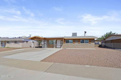 5503 Salisbury Dr, El Paso, TX, 79924-7247 | Card Image