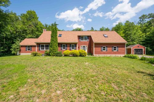 363 Cash St, Croydon, NH, 03773-6422 | Card Image