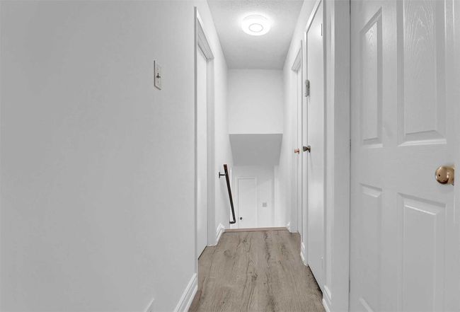 404 Hansen Rd N, House attached with 4 bedrooms, 4 bathrooms and 4 parking in Brampton ON | Image 24