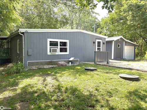 116 W 2nd St, Iowa Falls, IA, 50126-2623 | Card Image
