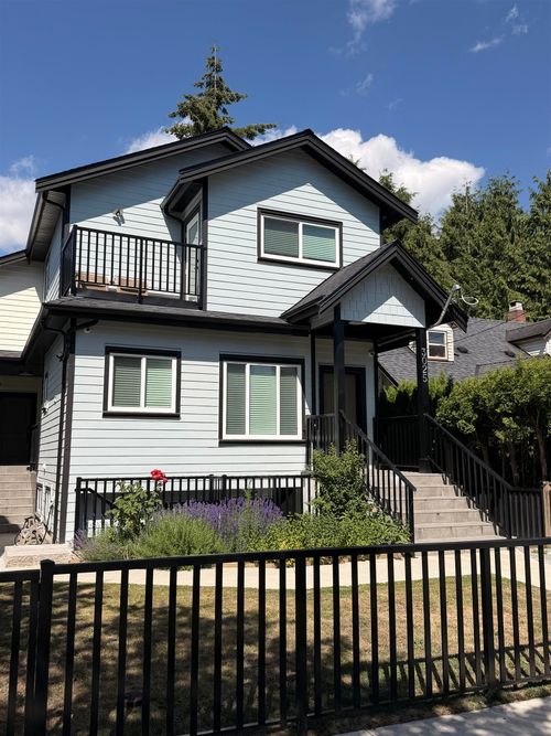 3025 Kings Ave, Vancouver, BC, V5R4T1 | Card Image