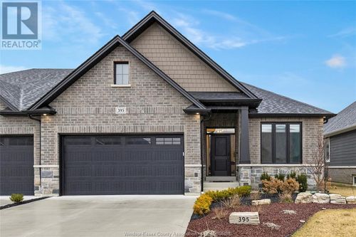 395 Caserta, Lakeshore, ON, N0R1A0 | Card Image