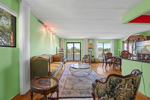 29c-10849 Seaview Ave, Brooklyn, NY, 11236-4693 | Card Image